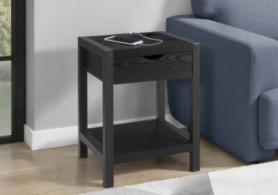 ACCENT TABLE - 24"H / BLACK OAK / BLACK METAL USB / PLUG
