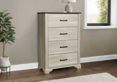 BEDROOM SET - 4 DRAWER CHEST / BLEACHED OAK FINISH / OAK TOP
