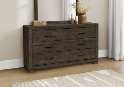 BEDROOM SET - 6 DRAWER DRESSER / RUSTIC OAK FINISH