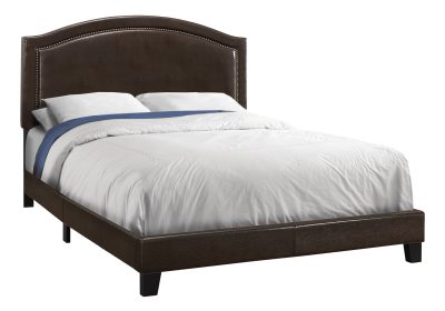 BED - QUEEN SIZE / BROWN LEATHER-LOOK WITH BRASS TRIM