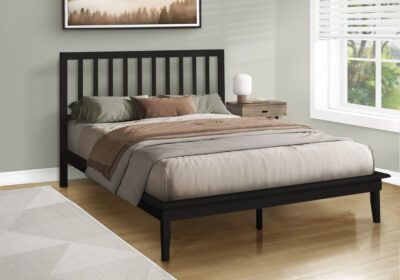 BED - QUEEN SIZE / BLACK SOLID WOOD PLATFORM