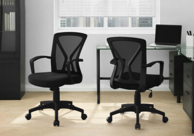 OFFICE CHAIR - BLACK / BLACK BASE ON CASTORS