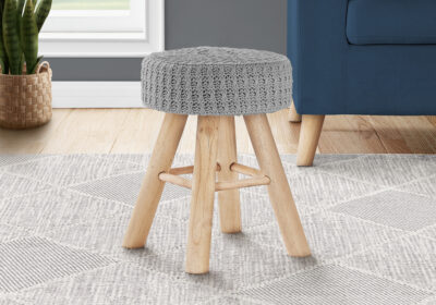 OTTOMAN - GREY KNIT / NATURAL WOOD LEGS
