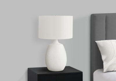 LIGHTING - 26"H TABLE LAMP CREAM RESIN / IVORY SHADE