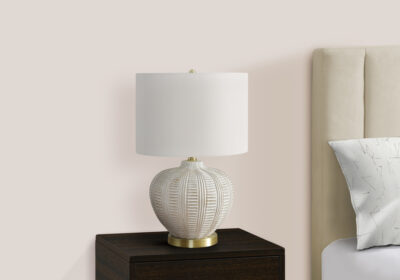 LIGHTING - 21"H TABLE LAMP CREAM RESIN / IVORY SHADE
