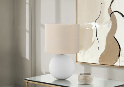 LIGHTING - 16"H TABLE LAMP CREAM CERAMIC / BEIGE SHADE