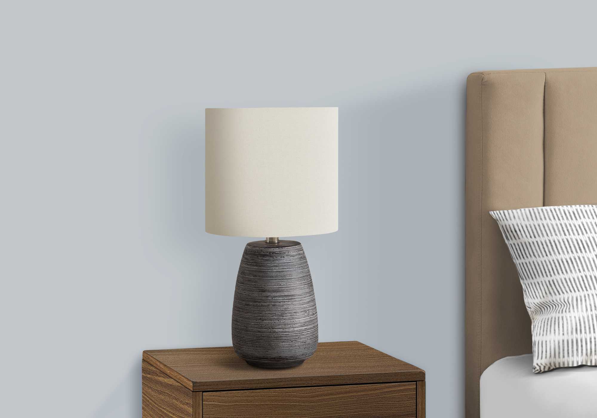 LIGHTING - 19"H TABLE LAMP GREY CERAMIC / IVORY SHADE - Image 2