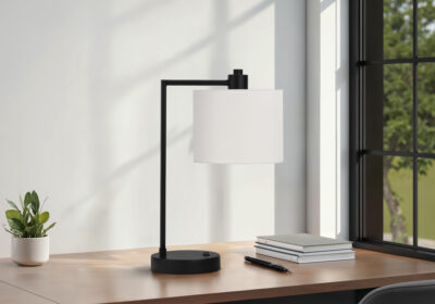 LIGHTING - 19"H TABLE LAMP BLACK METAL / IVORY SHADE /USB