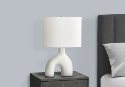 LIGHTING - 25"H TABLE LAMP WHITE CERAMIC / IVORY SHADE
