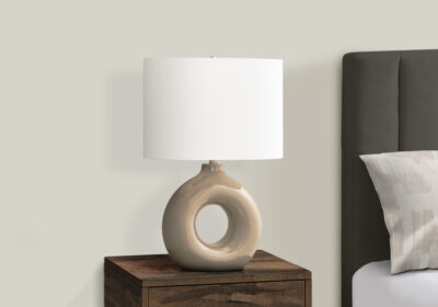 LIGHTING - 24"H TABLE LAMP BROWN CERAMIC / IVORY SHADE