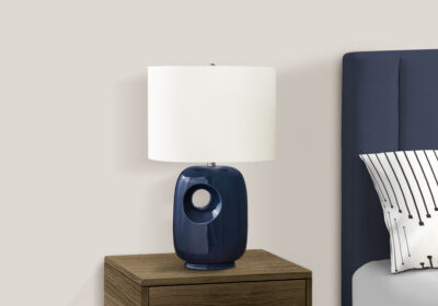 LIGHTING - 26"H TABLE LAMP BLUE CERAMIC / IVORY SHADE