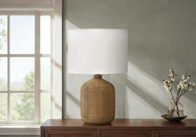 LIGHTING - 23"H TABLE LAMP BROWN RATTAN / BEIGE SHADE
