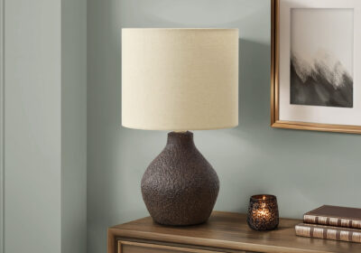 LIGHTING - 16"H TABLE LAMP BROWN RESIN / BEIGE SHADE