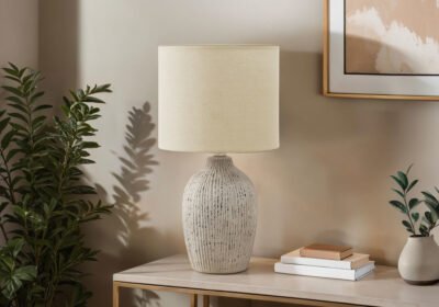 LIGHTING - 18"H TABLE LAMP BEIGE CERAMIC / BEIGE SHADE
