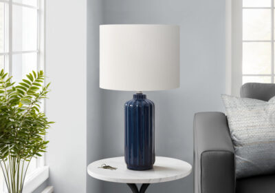 LIGHTING - 23"H TABLE LAMP BLUE CERAMIC / IVORY SHADE