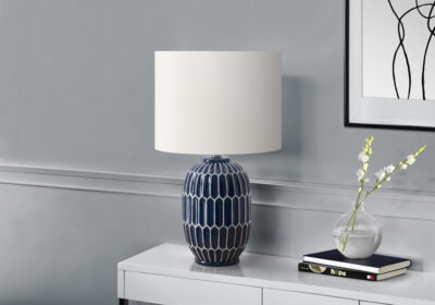 LIGHTING - 22"H TABLE LAMP BLUE CERAMIC / IVORY SHADE