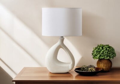 LIGHTING - 23"H TABLE LAMP IVORY RESIN / IVORY SHADE